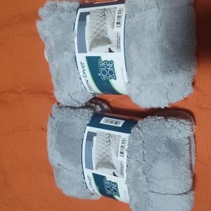 Your Zone Plush Faux Fur Pillow Cover - Light Gray